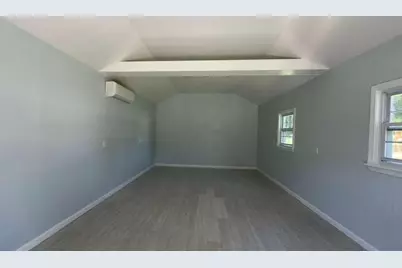 91 Pleasant St, Northborough, MA 01532 - Photo 14