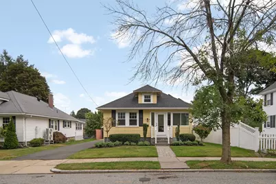 37 Lynde Ave, Melrose, MA 02176 - Photo 24