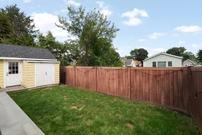 37 Lynde Ave, Melrose, MA 02176 - Photo 20