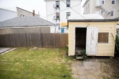 73 Wooley St, Fall River, MA 02724 - Photo 10