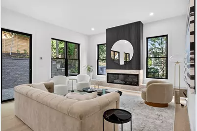 84 East Side Parkway #2, Newton, MA 02458 - Photo 2