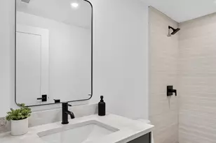 84 East Side Pkwy, Newton, MA 02458 - Photo 20