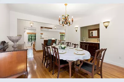 9 Galloupes Point Rd, Swampscott, MA 01907 - Photo 10