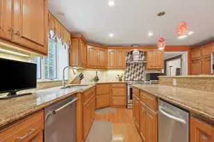 66 Farrington Ln, Marlborough, MA 01752 - Photo 32