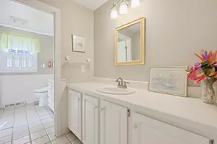 66 Farrington Ln, Marlborough, MA 01752 - Photo 36