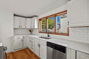 12 Boston St, Lynn, MA 01904 - Photo 12