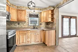 65 Paris Ave, Worcester, MA 01603 - Photo 10