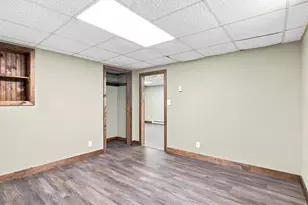 65 Paris Ave, Worcester, MA 01603 - Photo 22