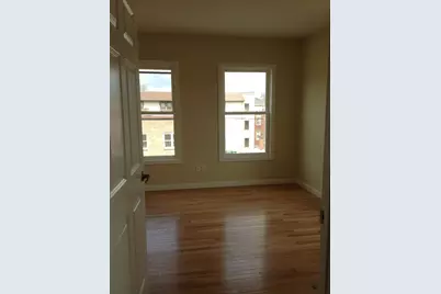 21 Nassau Street #2, Chicopee, MA 01013 - Photo 4