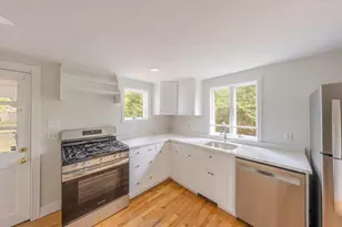178 Evans St, Weymouth, MA 02191 - Photo 8