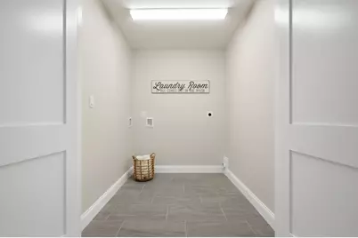 133 Essex Street #133, Middleton, MA 01949 - Photo 10