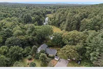 36 Boeske Ave, Maynard, MA 01754 - Photo 2