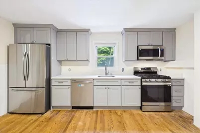 132-134 North St, Foxboro, MA 02035 - Photo 2