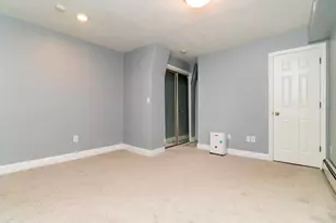 35 Chestnut St, Chelsea, MA 02150 - Photo 22
