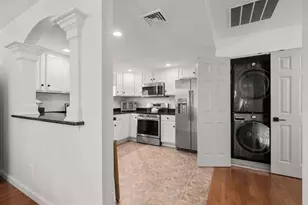 404 Tamarack Ln, Abington, MA 02351 - Photo 14