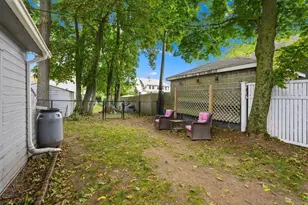 1070 Main St, Wakefield, MA 01880 - Photo 38