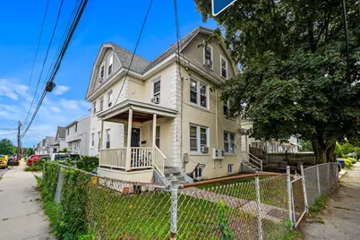 1384-1386 Gorham St, Lowell, MA 01852 - Photo 4