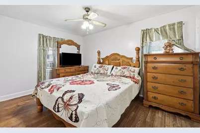 101 Court St, Westfield, MA 01085 - Photo 16