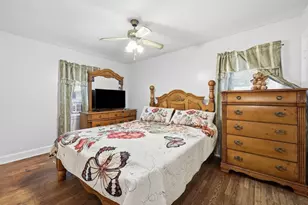 101 Court St, Westfield, MA 01085 - Photo 16