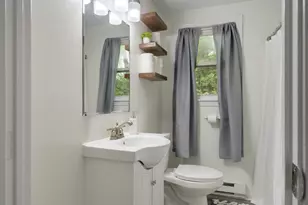 61 Taunton St, Bellingham, MA 02019 - Photo 16