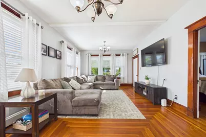 7 Coolidge St, Dartmouth, MA 02748 - Photo 4