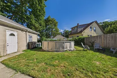 7 Coolidge St, Dartmouth, MA 02748 - Photo 22