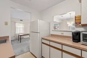 15 Marion St, Boston, MA 02131 - Photo 8