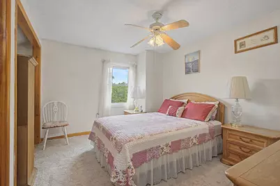 15 Marion St #F, Boston, MA 02131 - Photo 6