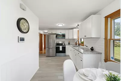 30 French St, Springfield, MA 01104 - Photo 12