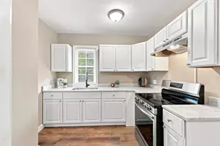 133 Parker St, Springfield, MA 01151 - Photo 8