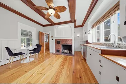 383 Pond Street, Weymouth, MA 02190 - Photo 4