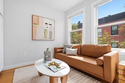 32 Grove St #8, Boston, MA 02114 - Photo 6