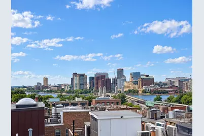 32 Grove St #8, Boston, MA 02114 - Photo 22