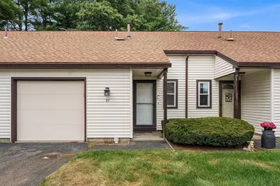 37 Decarolis Dr #37, Tewksbury, MA 01876 - Photo 2