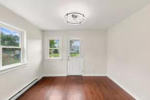 76 Daley St, Chicopee, MA 01013 - Photo 22