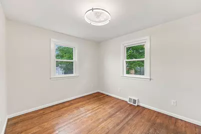 76 Daley St, Chicopee, MA 01013 - Photo 26