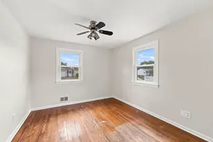 76 Daley St, Chicopee, MA 01013 - Photo 28