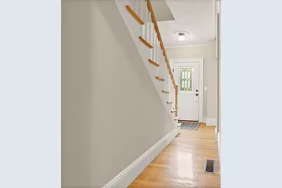 258 Cross St, Winchester, MA 01890 - Photo 12