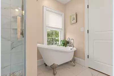 258 Cross St, Winchester, MA 01890 - Photo 16