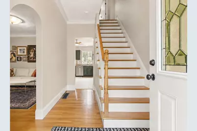 258 Cross St, Winchester, MA 01890 - Photo 2