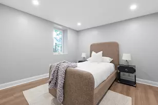 19 Farrington St, Arlington, MA 02474 - Photo 24