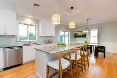 20 College Farm Rd, Waltham, MA 02451 - Photo 4