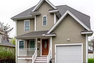 133 Puritan Ave, Worcester, MA 01604 - Photo 1