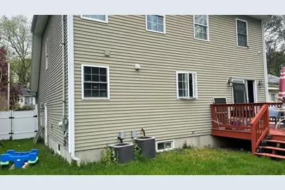 133 Puritan Ave, Worcester, MA 01604 - Photo 16
