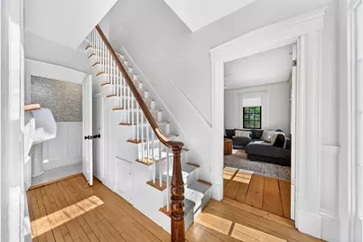 18 Broad St, Newburyport, MA 01950 - Photo 10