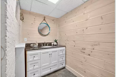 18 Broad St, Newburyport, MA 01950 - Photo 38