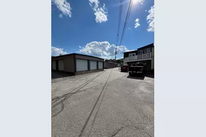 3 Bourbon St, Peabody, MA 01960 - Photo 14