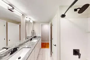 36 Stuart Ave, Leominster, MA 01453 - Photo 16