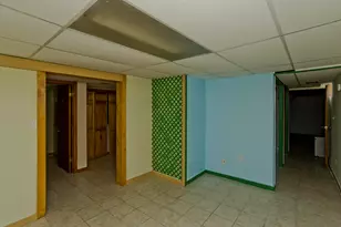 14 Philip St, Ludlow, MA 01056 - Photo 36