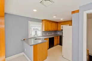 14 Philip St, Ludlow, MA 01056 - Photo 12